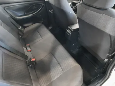 TOYOTA YARIS BUSINESS PLUS 1.5 120H (2022)