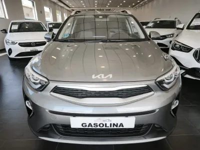 KIA STONIC CONCEPT 1.2 DPI (2023)