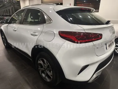 KIA XCEED DRIVE 1.0 T-GDI 120 CV (2021)