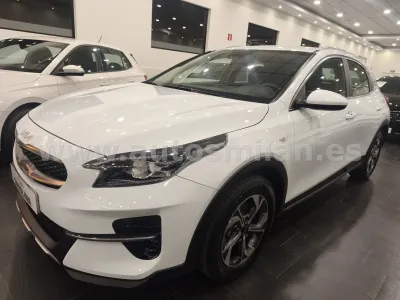 KIA XCEED DRIVE 1.0 T-GDI 120 CV (2021)