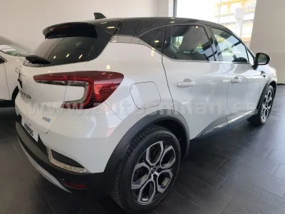 RENAULT CAPTUR INTENS E-TECH PLUG-IN 160 CV (2021)