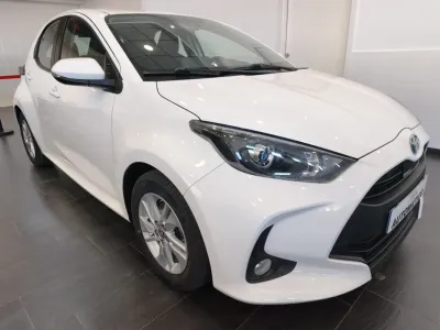 TOYOTA YARIS BUSINESS PLUS 1.5 120H (2022)