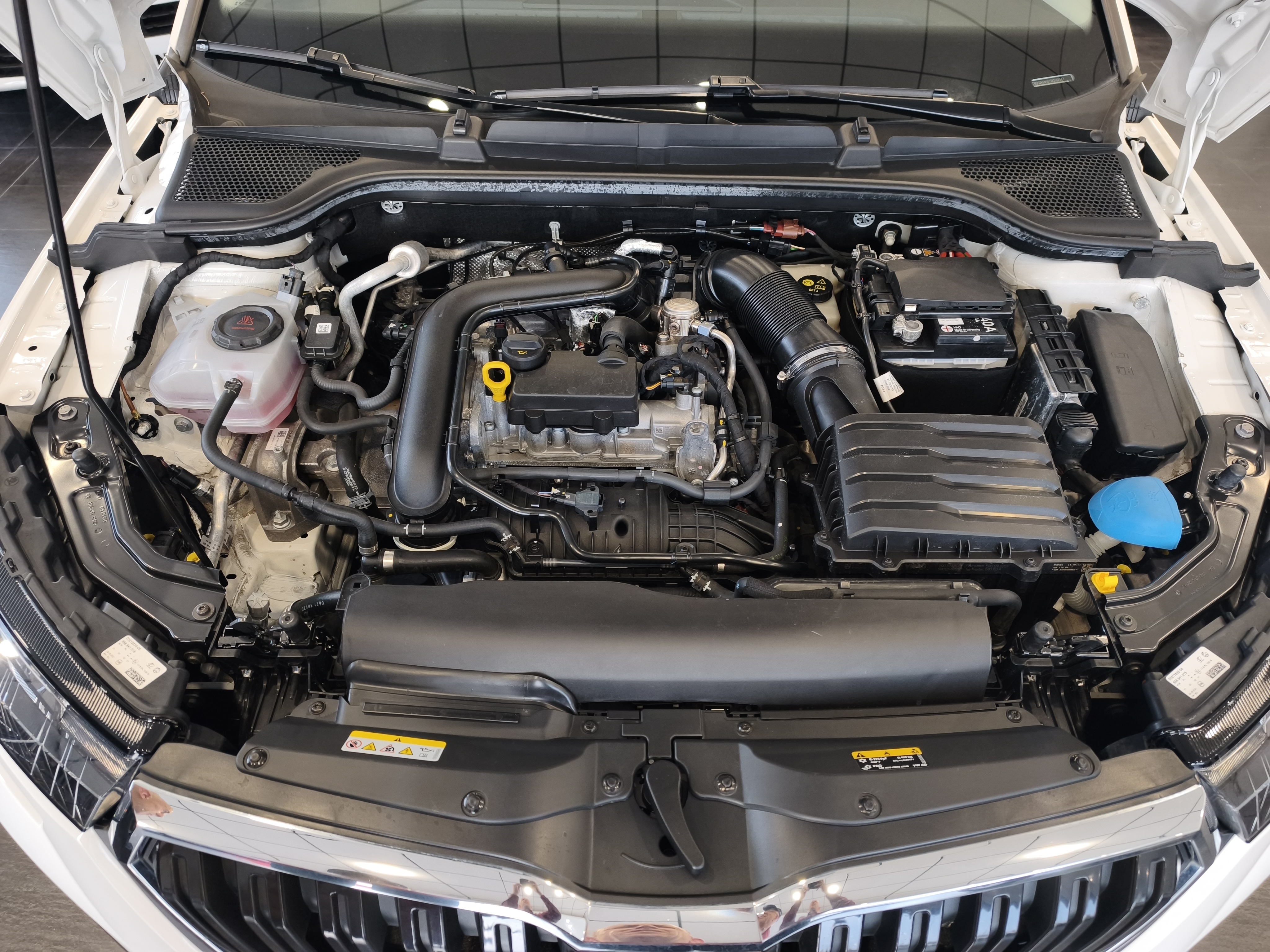 KAMIQ AMBITION DSG 1.0 TSI 110 CV