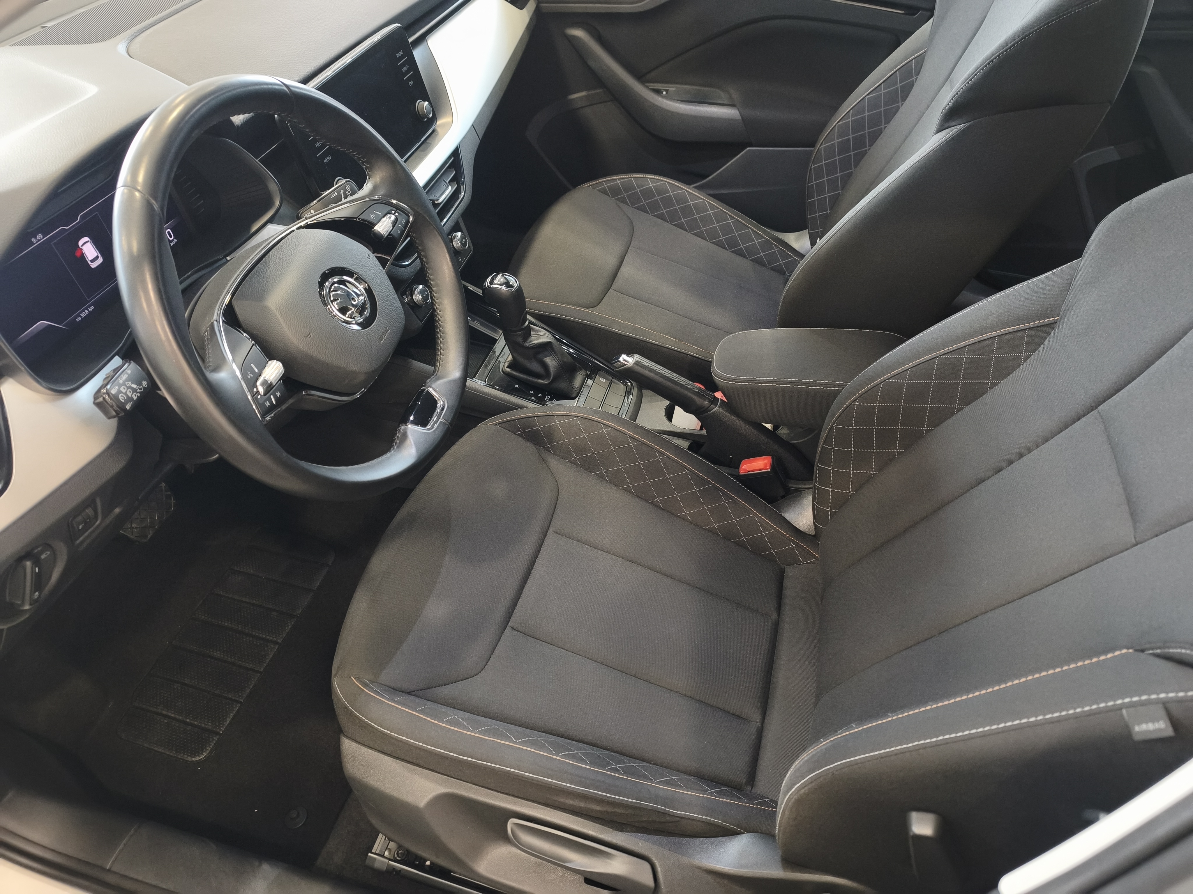 KAMIQ AMBITION DSG 1.0 TSI 110 CV